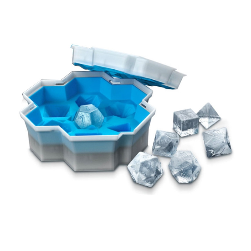 7 formos „pasidaryk pats“ kauliukų, silikoninių ledukų formelių, žaidimų kauliukų mini ledo kubelių padėklai su dangteliais.