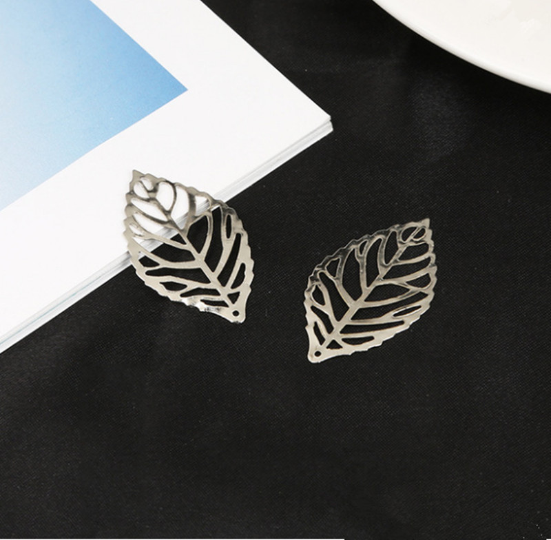 50 db kézműves üreges levelek medál arany varázs filigrán ékszerek készítése bevont vintage DIY medál nyaklánc ékszer készítés ezüst