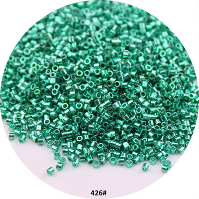 11/0 Egységes üveggyöngyök 1,3x1,6 mm Gyakran használt távtartó fémes színű maggyöngyök varázslatok barkácsoláshoz, kézműves ékszer karkötő készítéshez