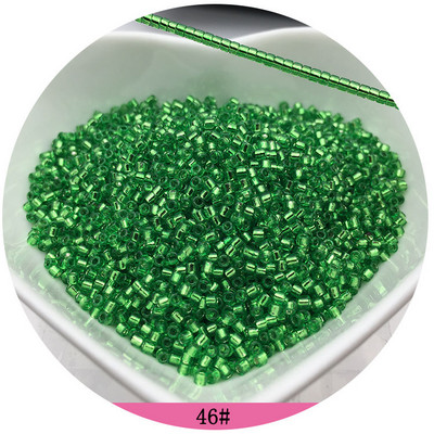 11/0 Egységes üveggyöngyök 1,3x1,6 mm Gyakran használt távtartó fémes színű maggyöngyök varázslatok barkácsoláshoz, kézműves ékszer karkötő készítéshez