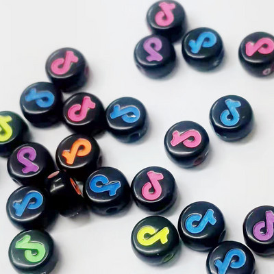 6mm7mm100/200/300db Vegyes négyzet alakú ábécé betűk gyöngyök bűbájok karkötő nyaklánc ékszerkészítéshez barkács kiegészítők