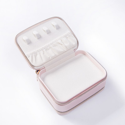 Nešiojama papuošalų dėžutė