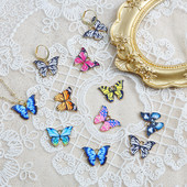 10 бр. Цветни емайлирани пеперуди Талисмани Висулки Направи си сам Колие Гривна Обеци Талисмани Животни Висулка Аксесоари за маркиране на бижута