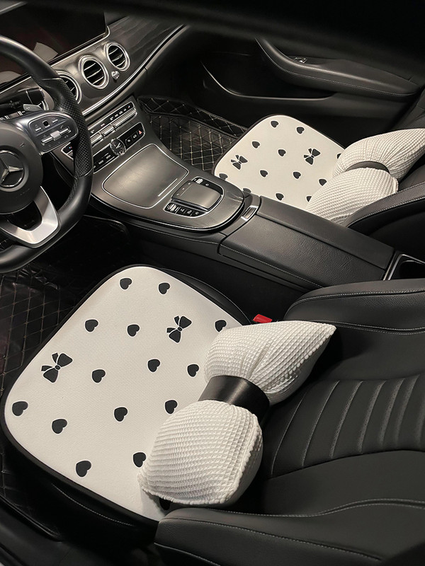 Nova kreativna crtana simpatična ledena svilena navlaka za sjedalo Four Seasons Universal Goddess Jastuk za autosjedalicu slatka