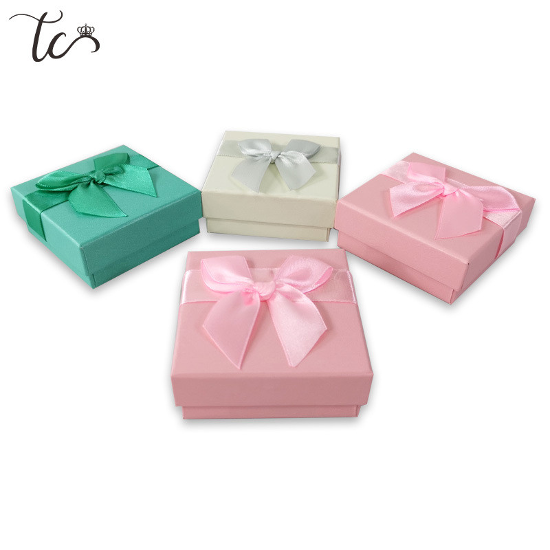 Trinket Box Nyaklánctartó Ékszer Csomagoló Doboz Gyűrű Fülbevaló Tároló doboz Kis Kiegészítő Tartály 20db/tétel 7,5*7,5*3cm