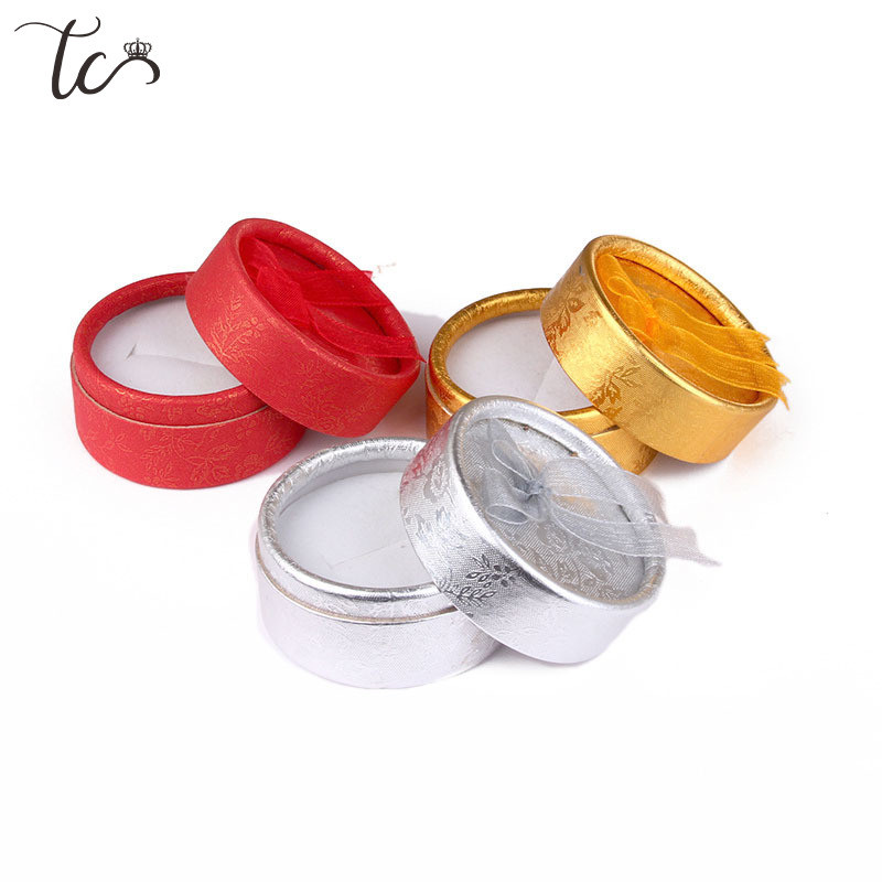 Κουτί προβολής κοσμημάτων Σκουλαρίκια με κολιέ από χαρτόνι Δαχτυλίδι Κουτί συσκευασίας Στρογγυλή συσκευασία δώρου με κορδέλα σφουγγαριού Χονδρική 12/24 τμχ/Παρτίδα