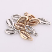 50db/tétel Tengeri kagylóbűvek Bohemian Cowrie kagylóhéjak 10x18mm-es CCB gyöngyök medálok barkácsoláshoz nyaklánc karkötő ékszerkészítéshez