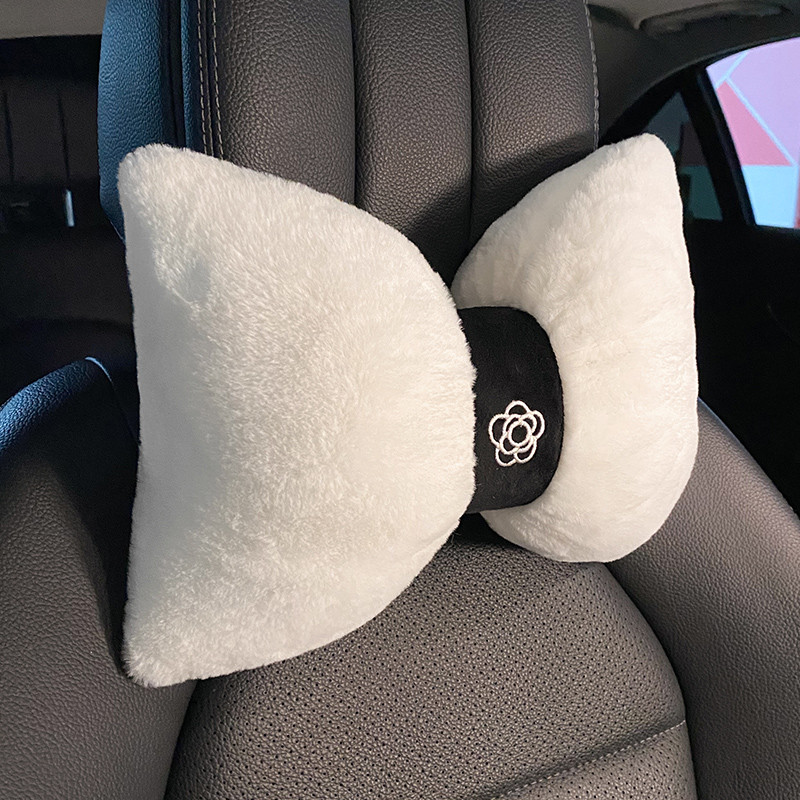 2022. aasta uus multikas Camellia Plush talvine sügis, pehme mugav auto vöökoha kaelapadi