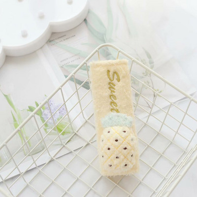 2021 Ins Macaron Colour Light Goddess Girl Heart Strawberry Ananas Cake Cactus Navlaka za sigurnosni pojas Automobil Jastuk za vrat i naslon za glavu