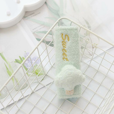 2021 Ins Macaron Colour Light Goddess Girl Heart Strawberry Ananas Cake Cactus Navlaka za sigurnosni pojas Automobil Jastuk za vrat i naslon za glavu