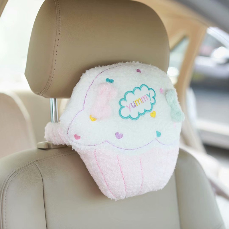 2021 Ins Macaron Colour Light Goddess Girl Heart Strawberry Ananas Cake Cactus Navlaka za sigurnosni pojas Automobil Jastuk za vrat i naslon za glavu