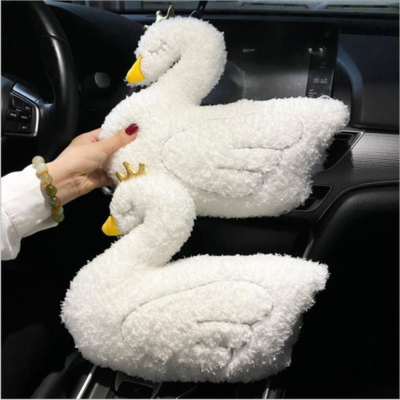 Naslon za glavu automobila Crtani slatki plišani labud Kreativan prekrasan mekani pliš Navlaka za sigurnosni pojas Jastuk za vrat automobila Ukras za unutrašnjost automobila
