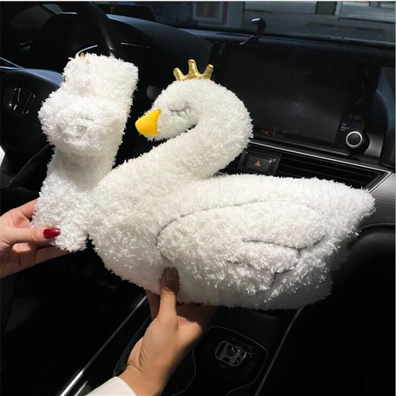 Naslon za glavu automobila Crtani slatki plišani labud Kreativan prekrasan mekani pliš Navlaka za sigurnosni pojas Jastuk za vrat automobila Ukras za unutrašnjost automobila