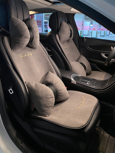 2023 m. Nauji „Four Seasons“ universalūs pliušiniai paprastos mados patogūs automobilio sėdynės pagalvėlės automobilio interjero papuošalai