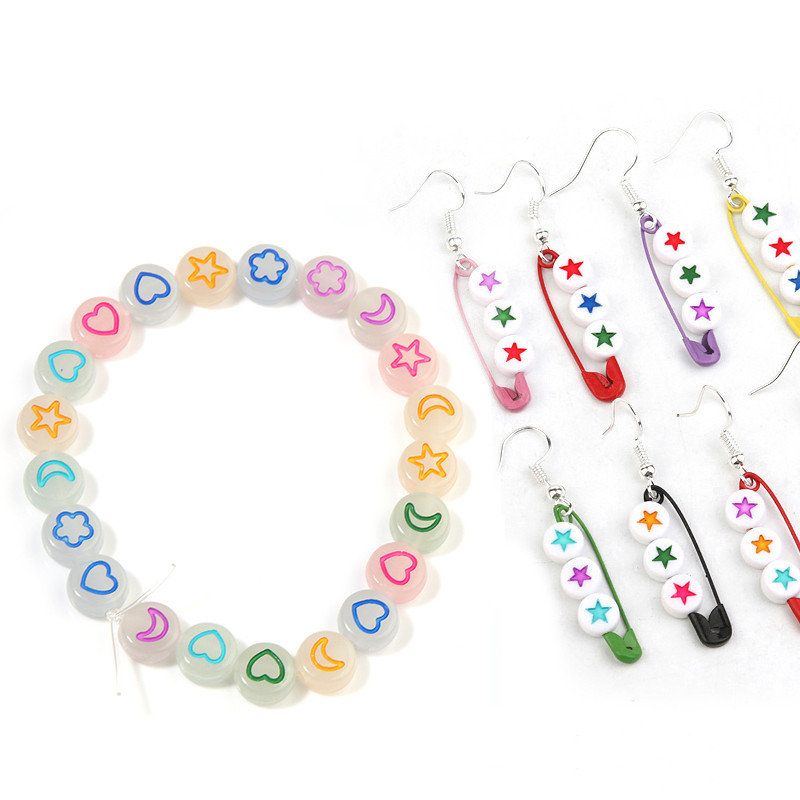 100 vnt / partijos akriliniai šviesūs plokšti karoliukai apvalūs švyti nakties žvaigždės širdelės numerio raidė, skirta apyrankių karolių gamybai