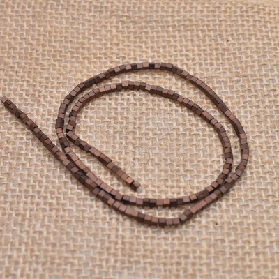 2/3/4 mm bevonatú, színezett természetes kő hematit kocka négyzet alakú laza távtartó gyöngyök barkács ékszerhez 15"