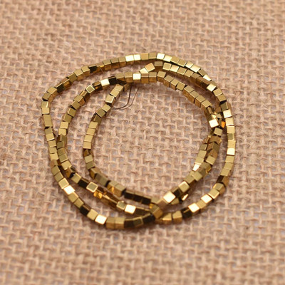 2/3/4 mm bevonatú, színezett természetes kő hematit kocka négyzet alakú laza távtartó gyöngyök barkács ékszerhez 15"