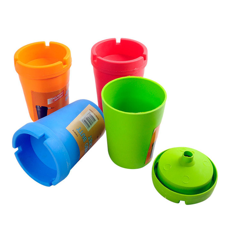 Nešiojama automobilio peleninė Plaunama namų dūmų peleninė su cigarečių lizdo laikikliu PP