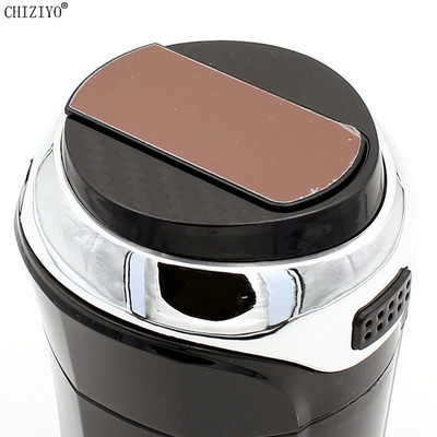 Scrumieră avansată pentru mașină, reîncărcabilă prin USB, brichetă detașabilă cu lumină LED albastră Accesorii pentru suport de pahare pentru mașini