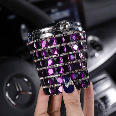 2021-es luxus LED-es fényű autó szivar hamutartó univerzális cigarettahenger tartó autóformázó Bling autófelmérők belső nők számára
