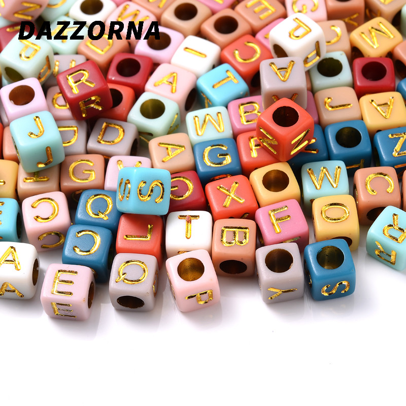 100 vnt kubo abėcėlės akrilo karoliukai 6x6 mm spalvos aukso raidžių karoliukai papuošalų kūrimas apyrankėms karoliai pasidaryk pats didmeninė prekyba