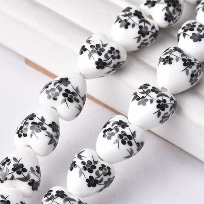 10 vnt 13x12 mm širdies formos gėlių raštai keraminiai porcelianiniai laisvi amatai karoliukai papuošalams gaminti „pasidaryk pats“ radiniai