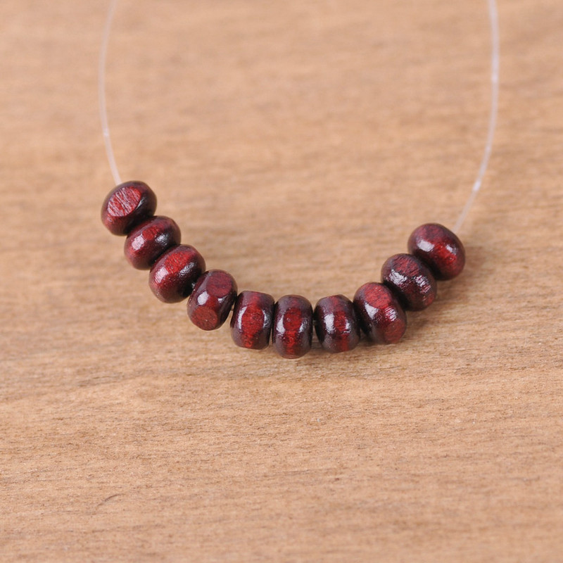 500 vnt. apvalus 4,5 mm padengtas dengtas spalvotas natūralaus medžio mažas laisvas tarpiklis karoliukų partijos, skirtos „pasidaryk pats“ amatams papuošalams gaminti