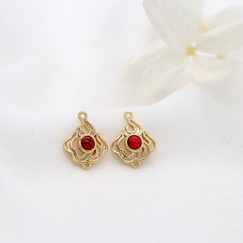 4PCS Златен цвят Месинг с камъни 2 дупки Талисмани Конектор Талисмани във формата на пламък Висулки Консумативи за изработка на бижута Находки направи си сам