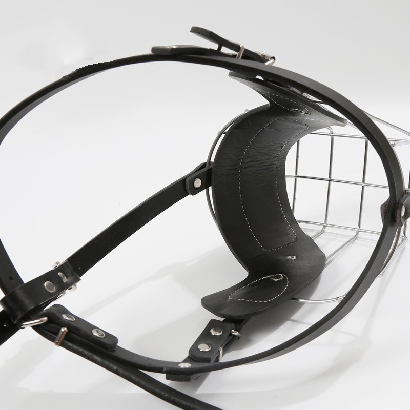 Nuo įkandimo žievė kramtomas didelis šuns snukio kaukė Tvirtas metalinis viela Krepšelis šuniui Burnos snukiukai Reguliuojamas odinis dirželis augintinio burnos dangtelis