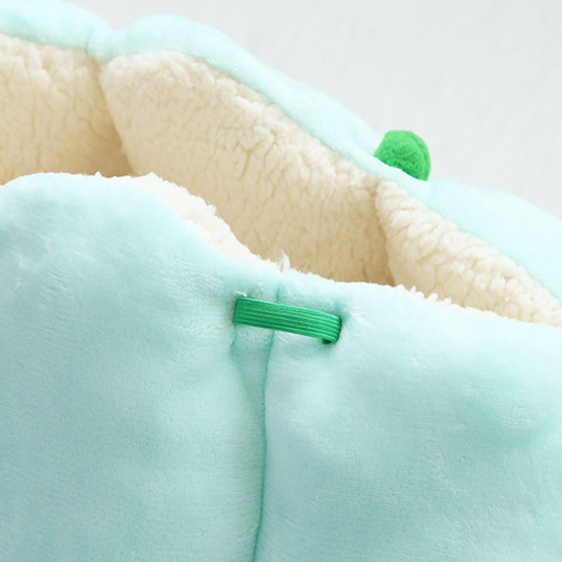 Câine mic, pisică, pernă de pat, jumătate închisă, cuib de pisică de mazăre de desene animate, pentru animale de companie, moale, ține la cald.