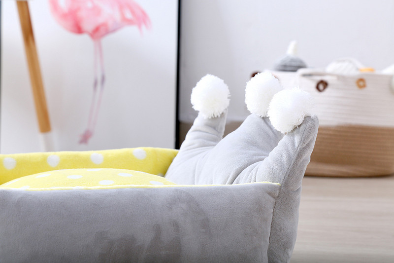 Χαριτωμένο Σπίτι κινουμένων σχεδίων για κατοικίδια που πλένεται χειμωνιάτικο ζεστό στρώμα σκύλου Αφαιρούμενο κυνοτροφείο γάτας Γκρι αστέρι Yellow Dot Crown Puppy Dogs Pets Καναπές-κρεβάτι