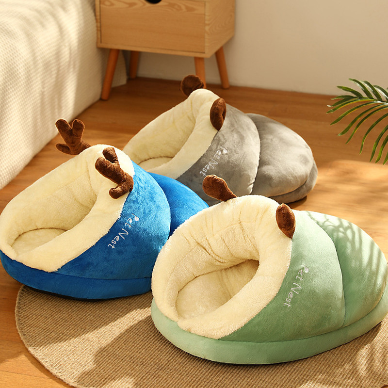 Karikatūras Dzīvnieku ligzda silta un plīša sabiezināta maza audzētava mājdzīvnieku ligzda omulīga kaķēnu guļamkrēsls spilvenu kaķu māja mazgājamiem alu kaķiem