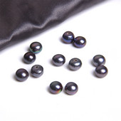 5,8 mm-es AAA édesvízi természetes gyöngyök féllyukú félkerek gyöngyök fekete gombos kenyérgyöngyök fülbevalókhoz Ékszerkészítés barkácsolás