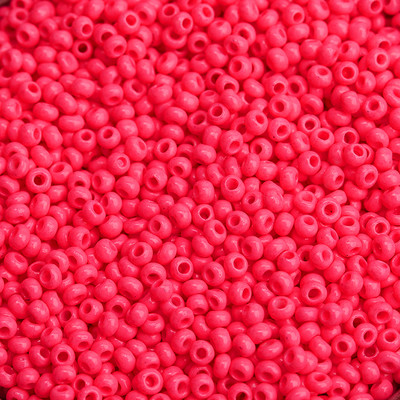 Didmeninė prekyba aukštos kokybės Miyuki karoliukais 16 spalvų skersmuo 2 mm skylė 0,8 mm stiklo sėklų karoliukas, skirtas karolių apyrankėms papuošalams gaminti