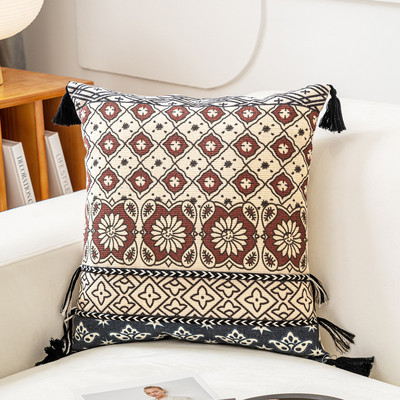 Boho etninė rankinė kuokštinė pagalvės užvalkalas siuvinėjimas pagalvėlės užvalkalas Rudas pagalvės užvalkalas su kutais 45x45cm namų dekoravimas