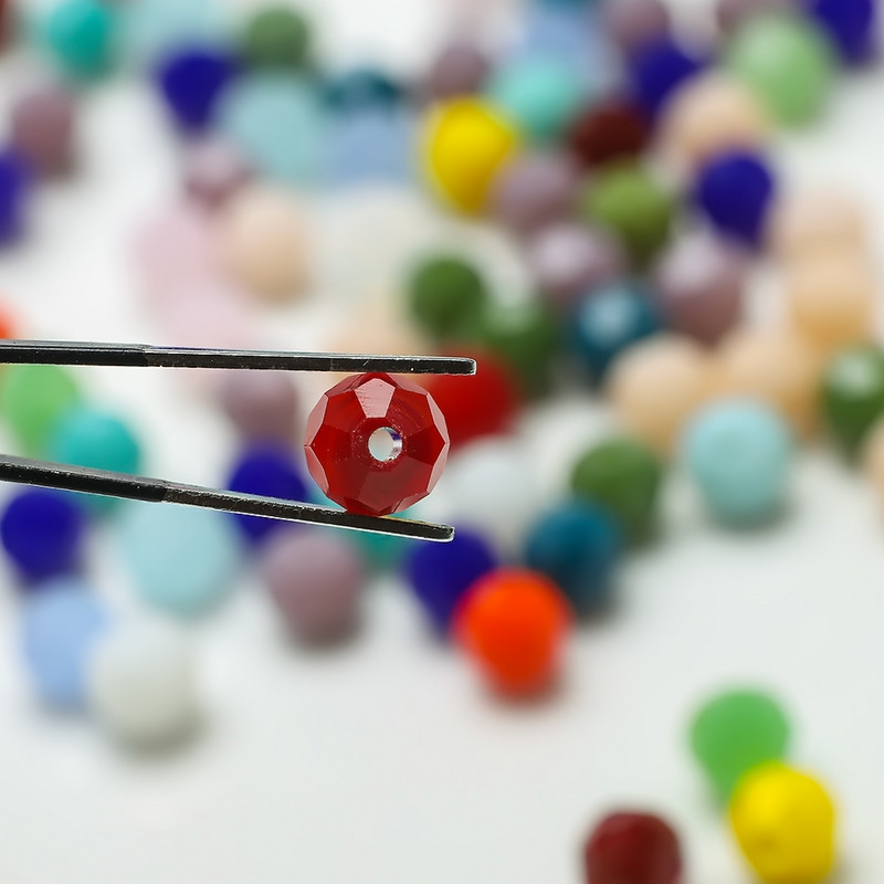 Στρογγυλές χάντρες 2/3/4 χιλιοστά 32 πλευρικής μπάλας ποδοσφαίρου κρυστάλλινα γυαλιά Spacer Loose Beading για DIY Αξεσουάρ κεντημάτων κοσμημάτων