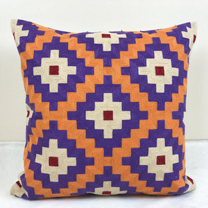 Otthoni dekoráció hímzett párnahuzat Kilim geometrikus vászon pamut négyzet alakú hímzés párnahuzat 45x45 cm párnaszár