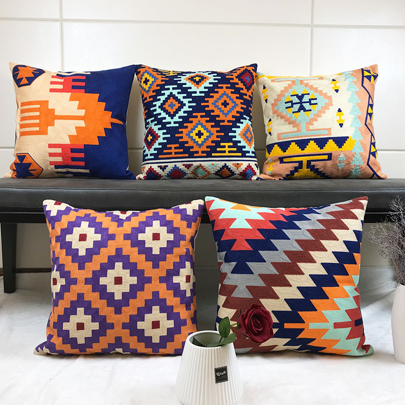 Otthoni dekoráció hímzett párnahuzat Kilim geometrikus vászon pamut négyzet alakú hímzés párnahuzat 45x45 cm párnaszár