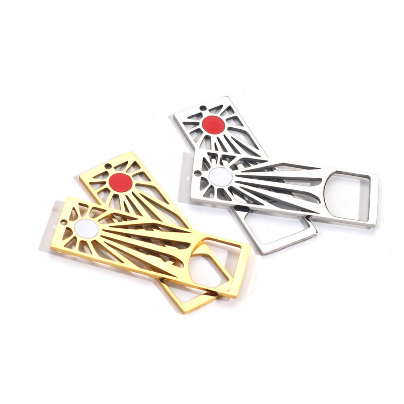 4db Rozsdamentes acél Tanjiro fülbevaló Demon Slayer hosszú fülbevaló Anime Cosplay kellékek Hanafuda Drop Diy Sun Launch Charms medál