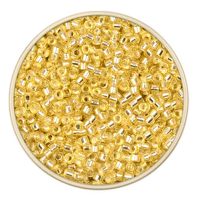 Új 2,2x1,2 mm-es ezüst bélésű üveggyöngyökből 10/0 egységes csöves maggyöngyök ékszerkészítéshez, barkácsolási kézimunka-kiegészítőkhöz