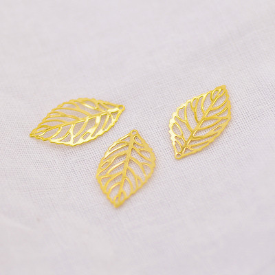 20 komada pozlaćenih privjesaka od nehrđajućeg čelika s lišćem Ručno izrađeni DIY europski privjesci za narukvice i privjeske Dodaci za izradu nakita