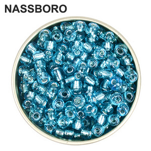 Nagykereskedelmi 4 mm-es gyöngyök/ezüst bélelt/üveggyöngyök cseh/gyöngy- és ékszerkészítés/távtartók/báj/nagy lyuk/ barkácsvarrás