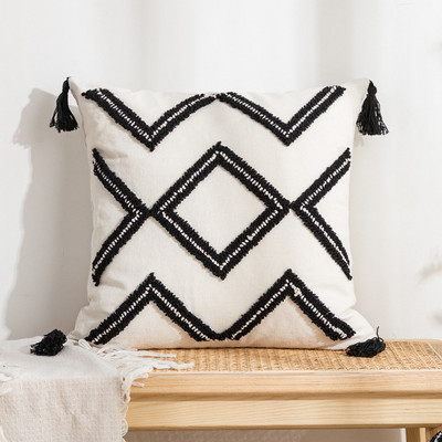 Bézs, geometrikus hímzésű párnahuzat Boho etnikai párnahuzat pomponnal 45x45cm/ 30x50cm otthoni dekorációs kanapé párnahuzat