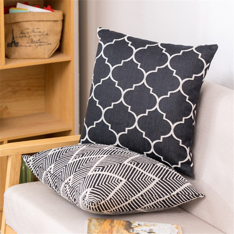 Crne geometrijske žakard jastučnice s resicama Ukrasna jastučnica za dom 50x50 cm Žive kićanke za kauč na razvlačenje Ukras za dom
