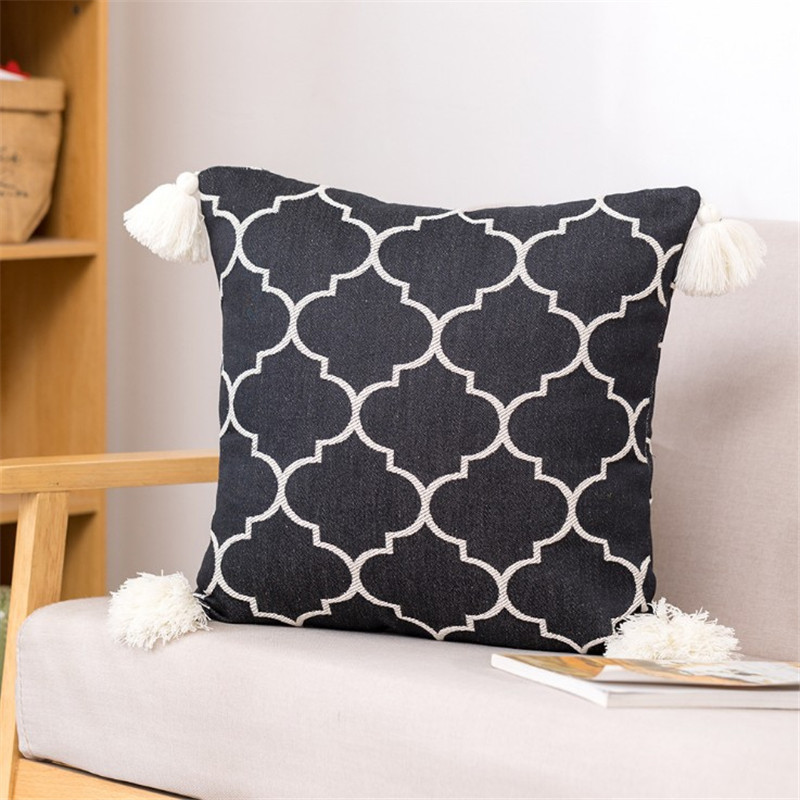 Crne geometrijske žakard jastučnice s resicama Ukrasna jastučnica za dom 50x50 cm Žive kićanke za kauč na razvlačenje Ukras za dom