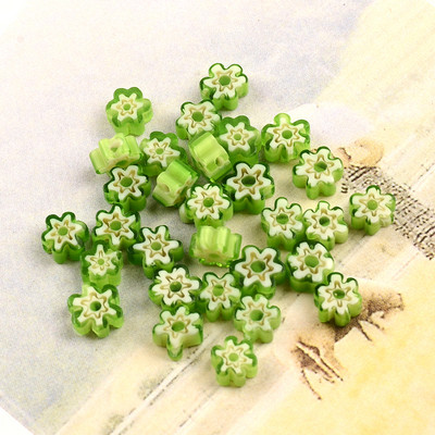 Otprilike 5-6 mm nepravilne pljosnate cvjetne perle, višebojne lampwork staklene perle za izradu nakita, narukvica, naušnica, DIY ručni rad