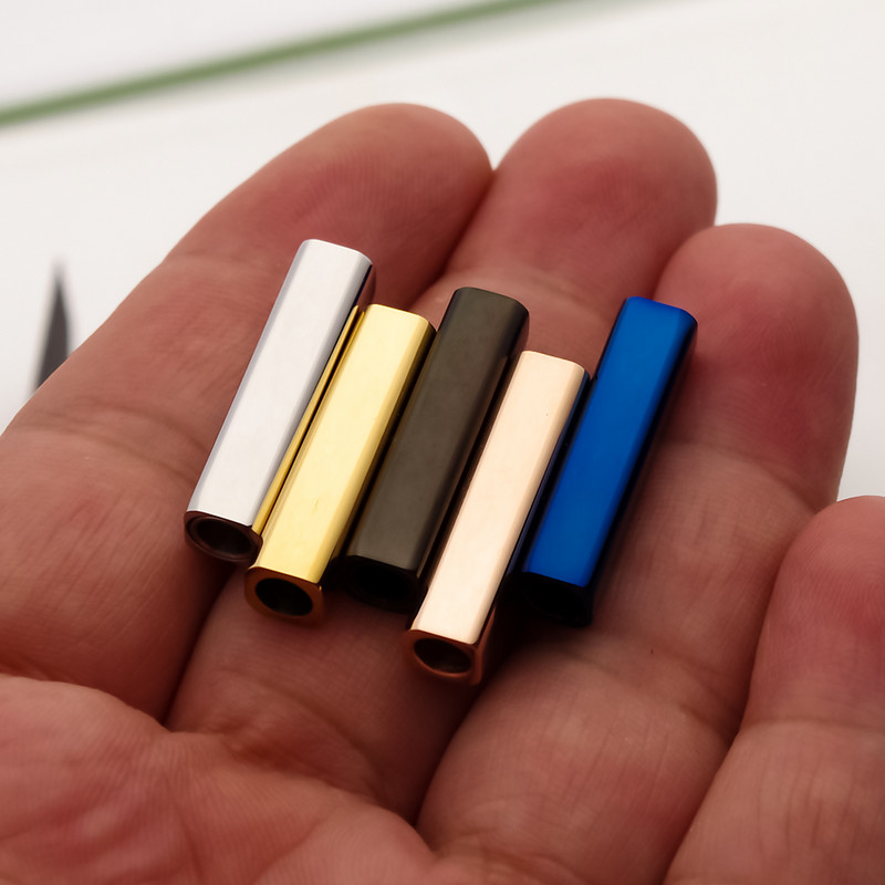 2 db Kiváló minőségű rozsdamentes acél négyzet alakú mágneses kapocs, illeszkedik 3 mm-es 4 mm-es kerek bőr zsinór karkötő barkács ékszer karkötőhöz