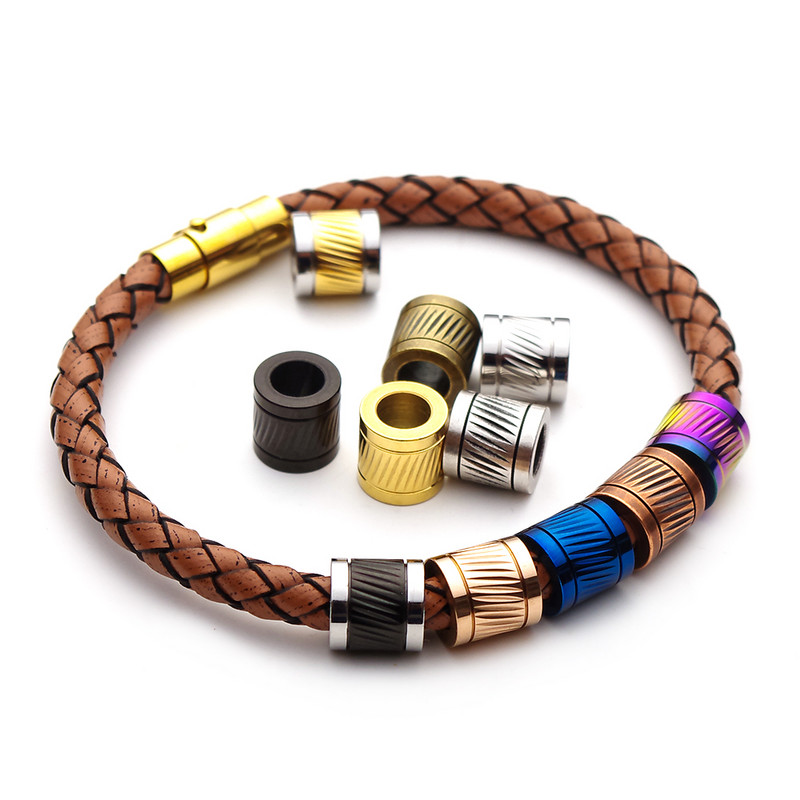 4 komada kvalitetnih svemirskih perli od nehrđajućeg čelika s velikom rupom, 6 mm kožna narukvica, izrada ogrlice, pribor za izradu nakita.