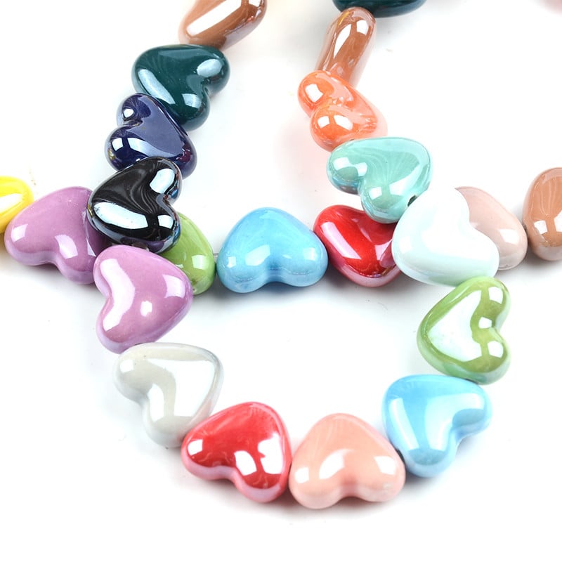 15 mm-es többszínű szív alakú kerámia gyöngyök porcelán négyzet alakú keresztlyukú gyöngyök ékszerkészítéshez karkötő nyaklánc varázslatok 2 mm-es lyuk