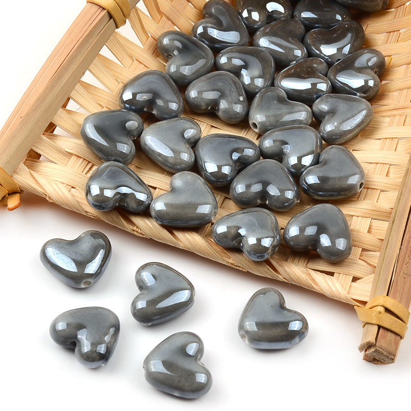 Siva serija Kineske keramičke perle Kvadratna kocka Okrugli cilindar u obliku srca Labavi odstojnik Porculanske perle za izradu nakita DIY